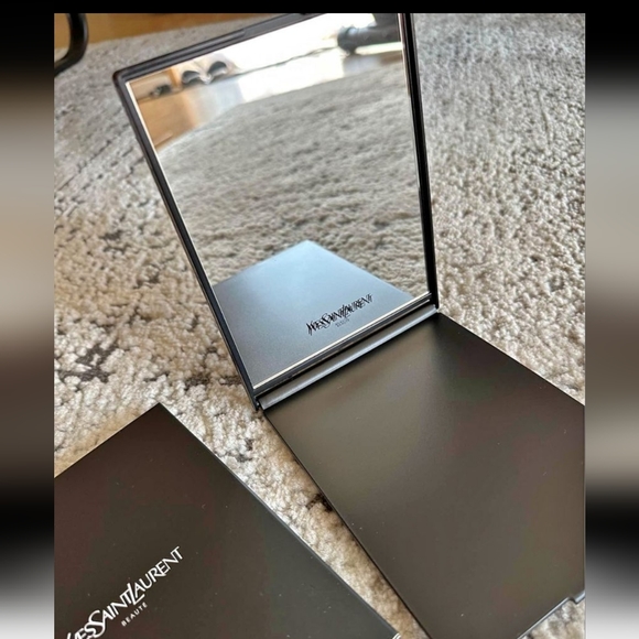 Ysl mirror - Picture 2 of 2